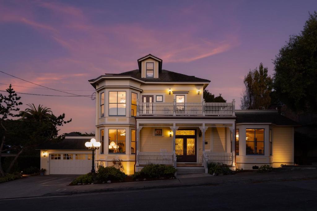 131 7th Street
