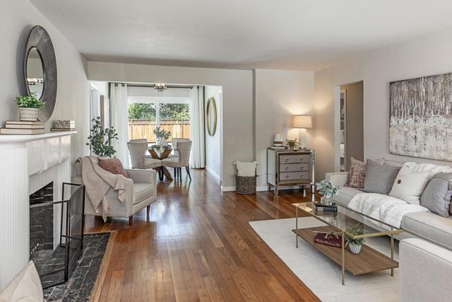 1327 Madera Avenue, Menlo Park CA: https://media.crmls.org/mediaz/314d254b-cc86-44c2-9455-285bcc1113c0.jpg