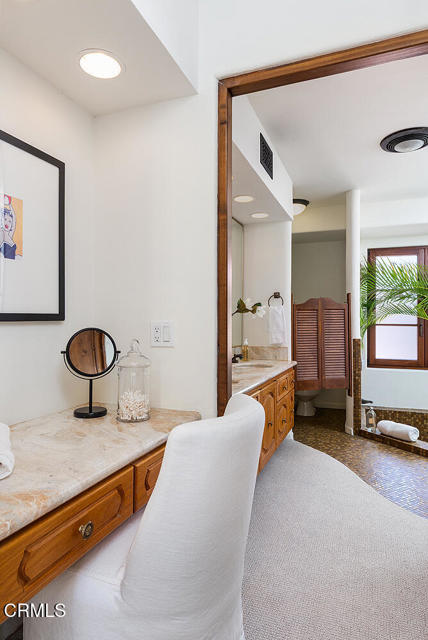 Detail Gallery Image 39 of 77 For 4144 Chevy Chase Dr, La Canada Flintridge,  CA 91011 - 5 Beds | 4/4 Baths