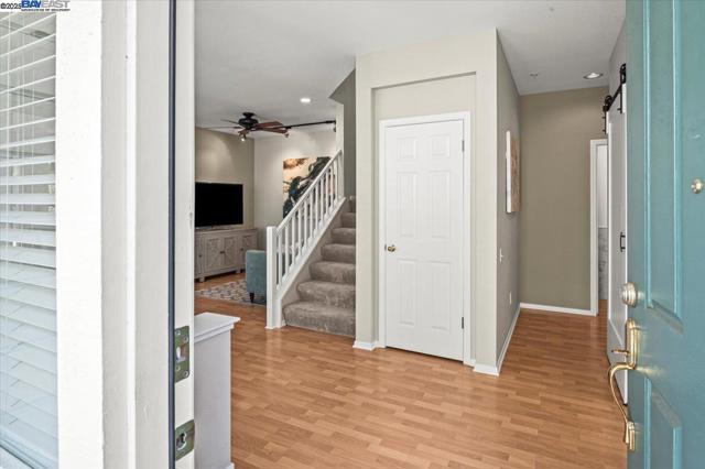 Image 2 of 53 For 23110 Canyon Terrace Dr