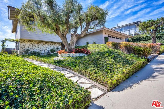 29519 Oceanport Road, Rancho Palos Verdes, California 90275, 4 Bedrooms Bedrooms, ,3 BathroomsBathrooms,Single Family Residence,For Sale,Oceanport,24377072