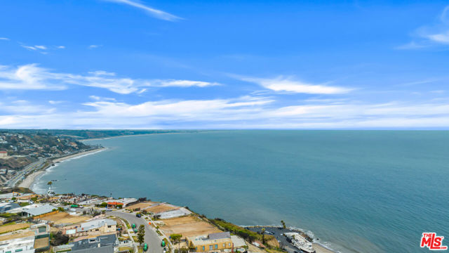 3753 Malibu Vista Drive photo 1