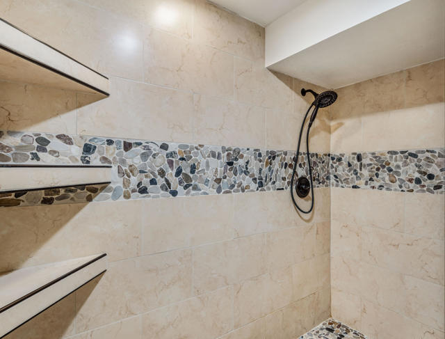 500 E Amado Road, Palm Springs CA: https://media.crmls.org/mediaz/31559bca-11c4-4338-b73e-47df87c101e9.jpg
