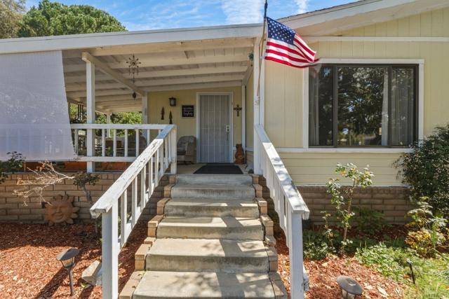 Detail Gallery Image 3 of 40 For 18218 Paradise Mountain Rd Spc 179 #LOT 179,  Valley Center,  CA 92082 - 2 Beds | 2 Baths