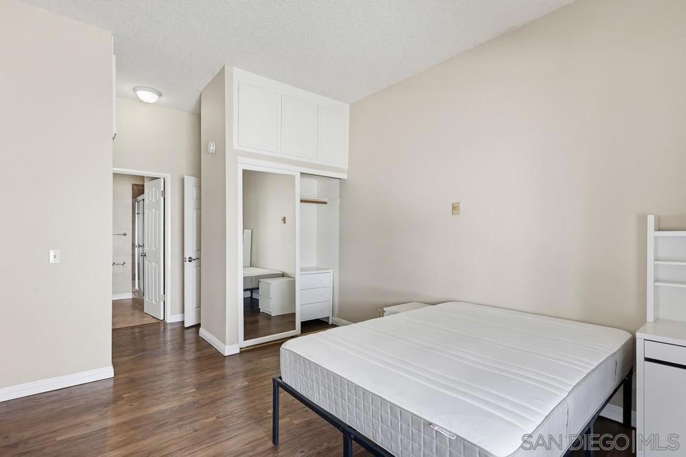 8324 Regents Rd - photo 18