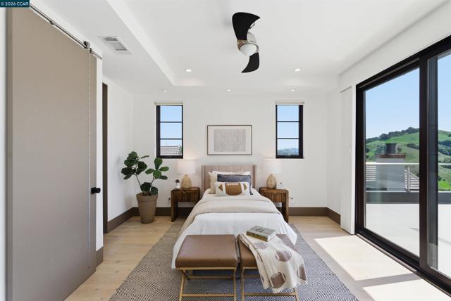 Image 24 of 48 For 11 Bigleaf Road