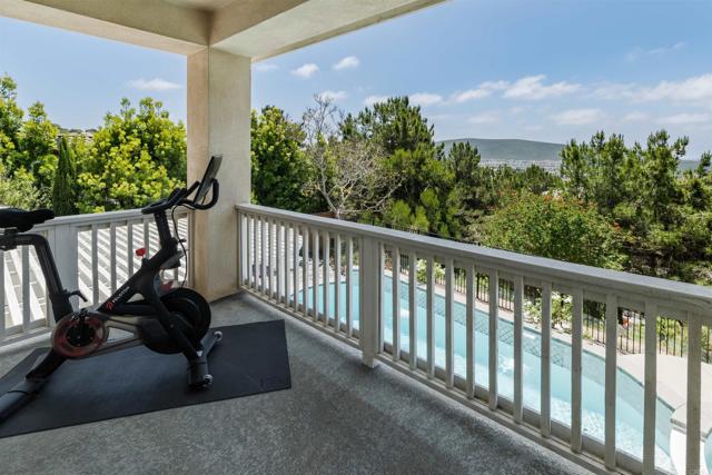 1569 Glencrest Drive, San Marcos CA: https://media.crmls.org/mediaz/3158e92a-9e49-4259-bc5b-eb65c70d2990.jpg