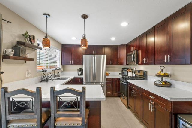 Detail Gallery Image 18 of 41 For 8409 Carlton Oaks Dr, Santee,  CA 92071 - 4 Beds | 2 Baths