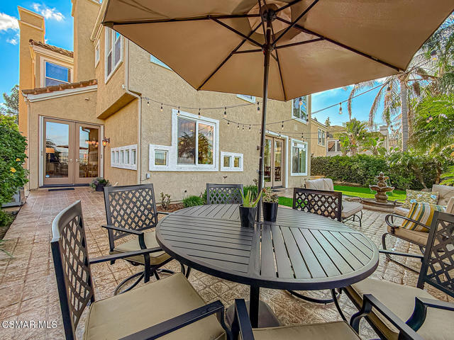 11535 Northdale Drive, Moorpark CA: https://media.crmls.org/mediaz/3159114f-0521-4b0a-898d-effe8ded652f.jpg