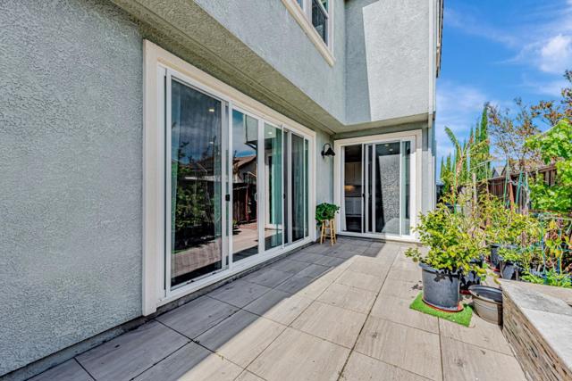 232 Via Encanto, San Ramon CA: https://media.crmls.org/mediaz/3159372e-6c00-49a3-8e85-251c10be81ba.jpg