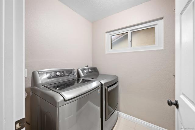 Image 15 of 33 For 10793 Via Cimborio Cir