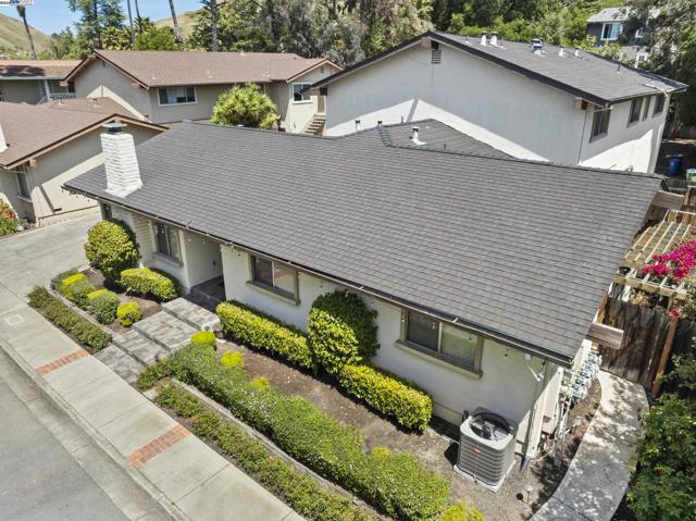 43150 Starr street, Fremont CA: https://media.crmls.org/mediaz/3159734a-f364-4cb6-85ef-2ae65eec808d.jpg