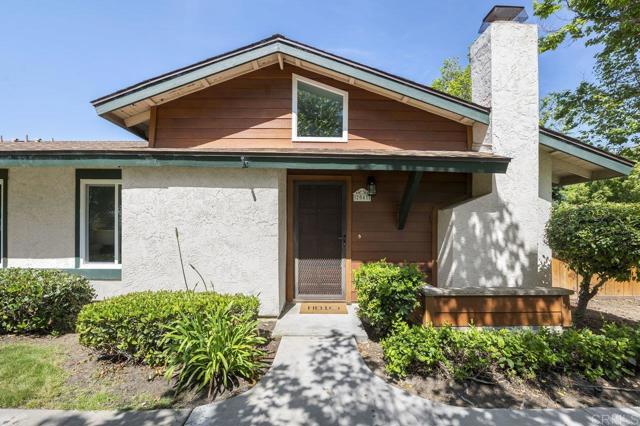 Detail Gallery Image 3 of 29 For 2041 Shadytree Ln, Encinitas,  CA 92024 - 2 Beds | 2 Baths