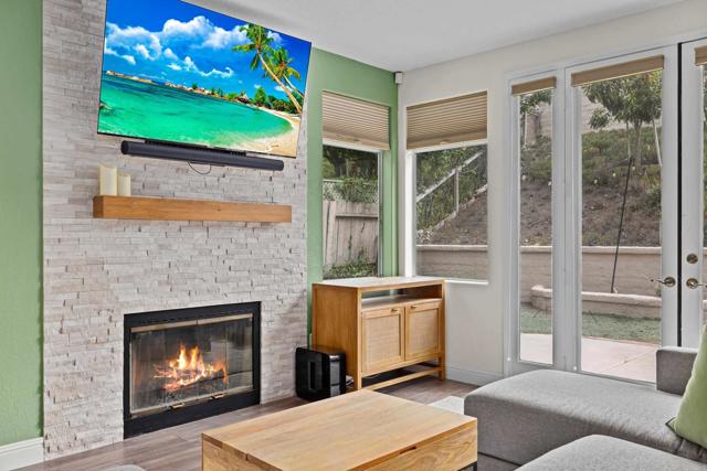 Detail Gallery Image 15 of 54 For 7004 Vista Olas, Carlsbad,  CA 92009 - 5 Beds | 3 Baths