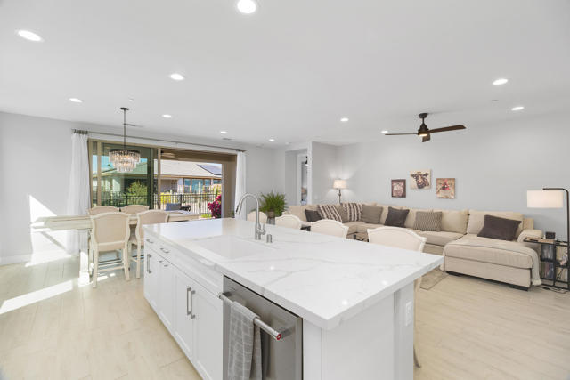 51575 Whiptail Drive, Indio CA: https://media.crmls.org/mediaz/315a03e4-08fa-4581-b9b1-ae2c713a1be7.jpg