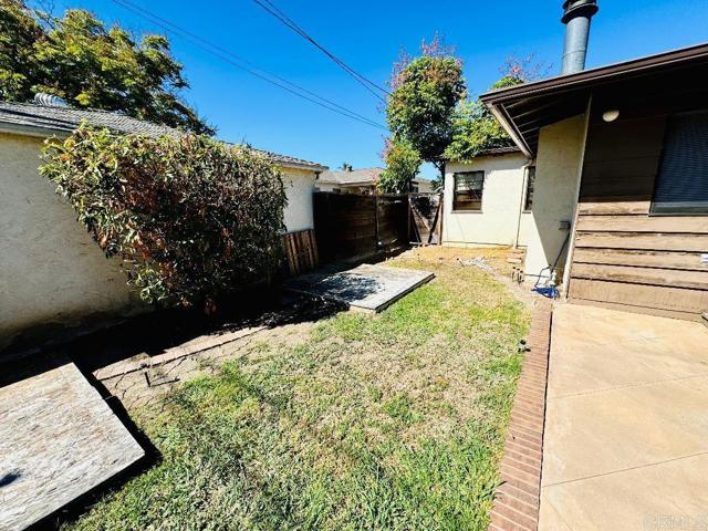 Image 8 of 12 For 6145 Mesita Drive
