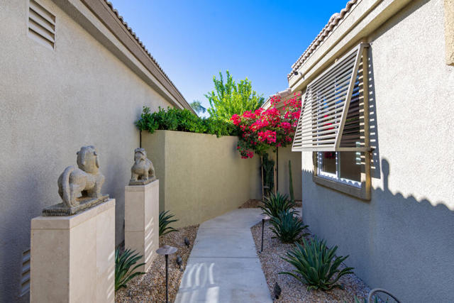 Image 8 of 34 For 67603 Natoma Drive