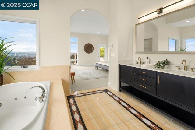 6585 Swainland Rd, Oakland CA: https://media.crmls.org/mediaz/315ce4ba-d8a8-42ba-89c1-46a6a78bf2ad.jpg