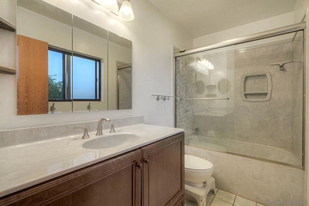 MLS #250042674SD image #35