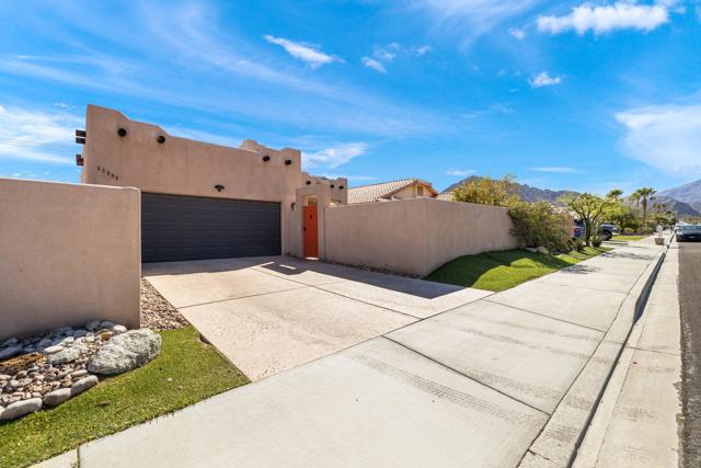 Image 7 of 39 For 52300 Eisenhower Drive