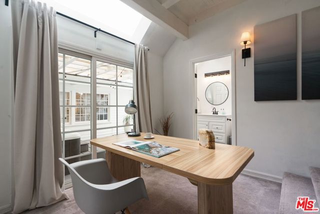 3011 Clune Avenue, Venice CA: https://media.crmls.org/mediaz/315d74f8-7f2d-49da-b4ef-77a9f030331d.jpg