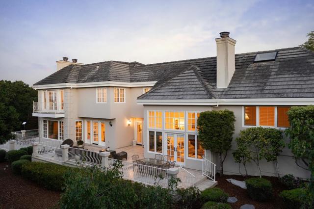 26048 Paseo Del Sur, Monterey CA: https://media.crmls.org/mediaz/315e3690-4111-4be2-8091-26d0f6f29a79.jpg