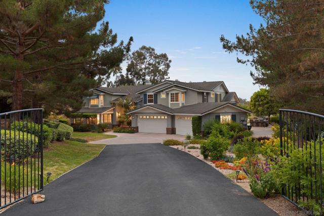 521 Latigo Row, Encinitas CA: https://media.crmls.org/mediaz/315e4d45-c4d5-4b7f-8b3f-9b2c4baec91d.jpg