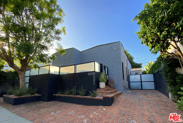8999 Norma Pl, West Hollywood, CA 90069