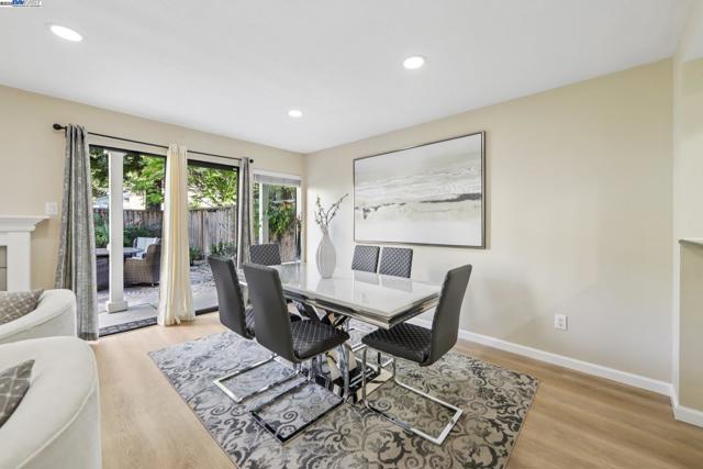 34627 Pueblo Terrace, Fremont CA: https://media.crmls.org/mediaz/3160e71d-f029-4d7b-9e37-35f816f7187c.jpg