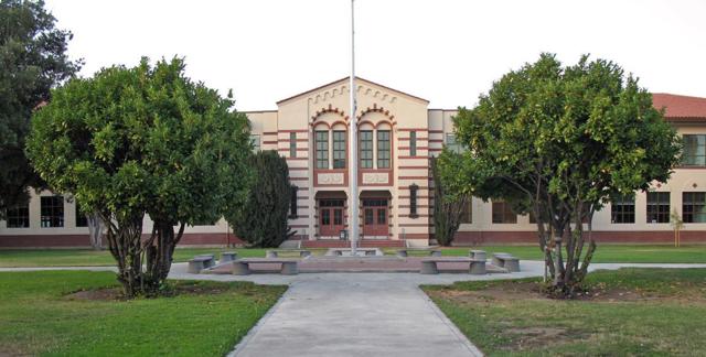 Image 55 of 63 For 479 School Street