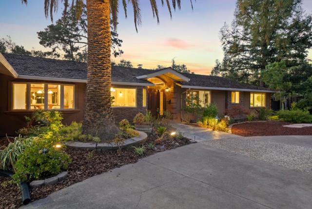 19521 Tweed Court, Saratoga CA: https://media.crmls.org/mediaz/3162a819-f665-4a4f-a531-664d9d3b3525.jpg