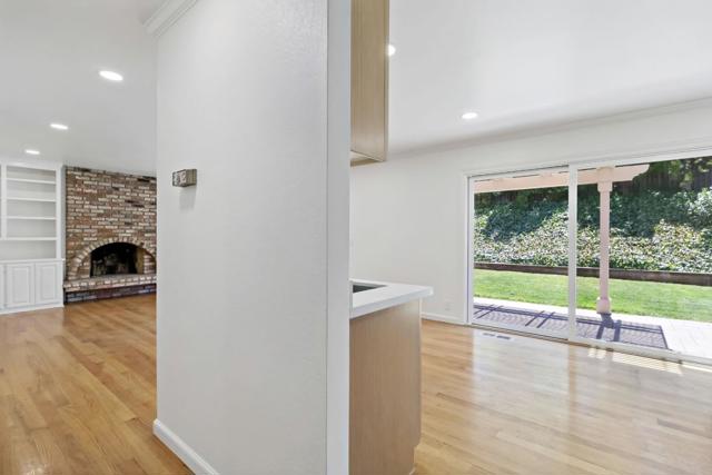 6561 Skyfarm Drive, San Jose CA: https://media.crmls.org/mediaz/316302ef-363b-4e28-b64b-fb58cf735920.jpg
