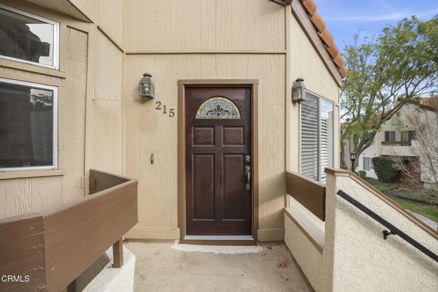 Detail Gallery Image 3 of 28 For 1718 Sinaloa Rd #215,  Simi Valley,  CA 93065 - 2 Beds | 2 Baths