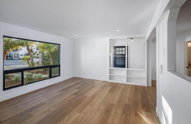 Detail Gallery Image 16 of 54 For 250 258 Hillcrest Dr, Encinitas,  CA 92024 - 9 Beds | 9/2 Baths