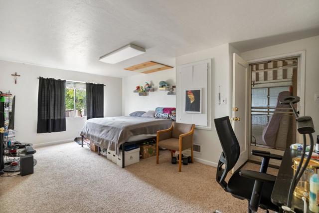 804 Comstock Road, Hollister CA: https://media.crmls.org/mediaz/31644412-7486-4276-8c8c-c9efcf7ceb90.jpg