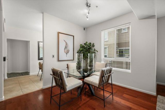 586 Marble Arch Avenue, San Jose CA: https://media.crmls.org/mediaz/3164b40d-6da5-4256-8c72-4311c66752d4.jpg