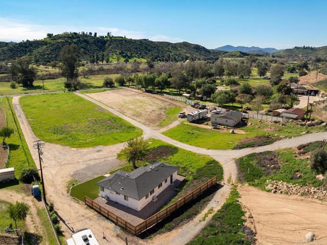 Detail Gallery Image 47 of 54 For 13508 Willow Rd, Lakeside,  CA 92040 - 3 Beds | 1 Baths