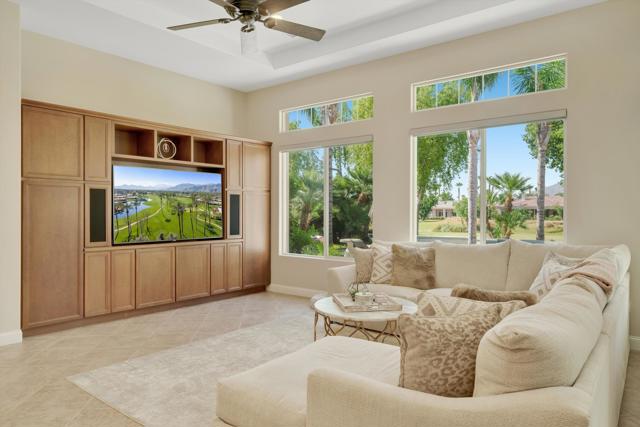 Image 15 of 42 For 81195 Muirfield Vlg.