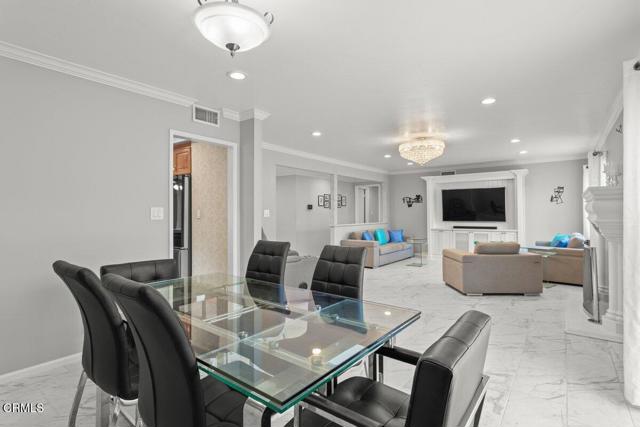 2505 E Lizbeth Avenue, Anaheim CA: https://media.crmls.org/mediaz/31661696-f115-4362-87aa-f2f9c8cbc7f8.jpg