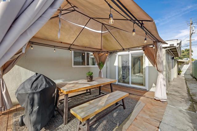 Image 42 of 58 For 2038 Boca Raton St