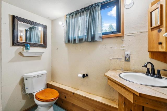 35425 Stonewall Drive, Shingletown CA: https://media.crmls.org/mediaz/3166d710-7251-4904-b23b-2dbc2f56c5ff.jpg