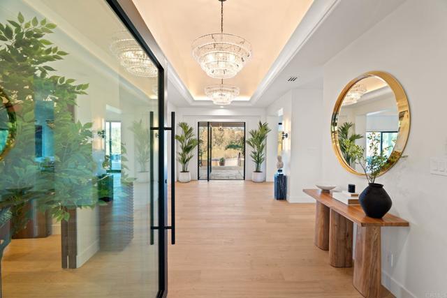 Detail Gallery Image 6 of 58 For 528 Flores De Oro, Rancho Santa Fe,  CA 92067 - 5 Beds | 4 Baths