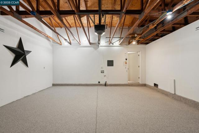 1877 Cannon, Walnut Creek CA: https://media.crmls.org/mediaz/31690bf1-942c-42ec-bd9d-b9b16d8ae6bf.jpg