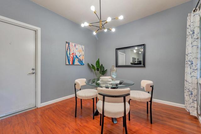 601 Arcadia Terrace, Sunnyvale CA: https://media.crmls.org/mediaz/316978c1-e9f1-40b2-bcc8-83ff9e547acf.jpg