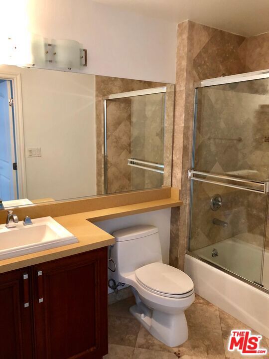 Drew Fenton | 11848 Kiowa Avenue Los Angeles CA | MLS: 7453940 Drew Fenton | 11848 Kiowa Avenue Los Angeles CA | MLS: 7453940