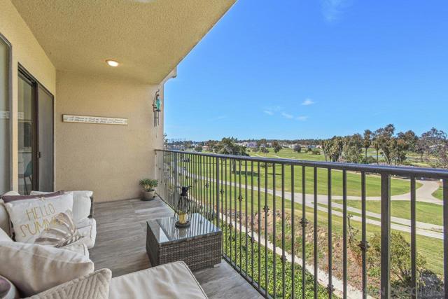 2348 La Costa Ave, Carlsbad CA: https://media.crmls.org/mediaz/3169cfbb-1afc-4a2c-99f4-bd45e76b5718.jpg