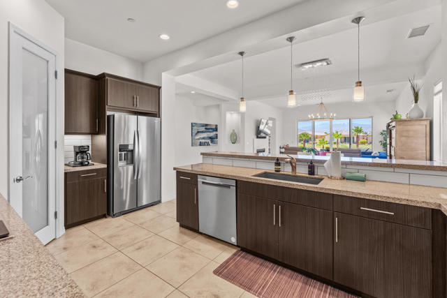 67437 S Chimayo Drive, Cathedral City CA: https://media.crmls.org/mediaz/316a6d34-e896-4daa-a5d5-2131926bdf7f.jpg