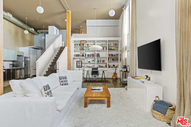 4215 GLENCOE Avenue, 101 photo 7