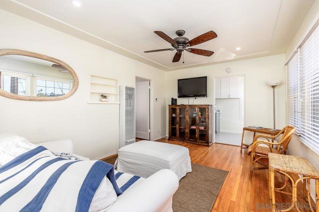 2136 Paseo Dorado, La Jolla CA: https://media.crmls.org/mediaz/316d0200-3b02-42ff-87d5-eeea6597b82d.jpg