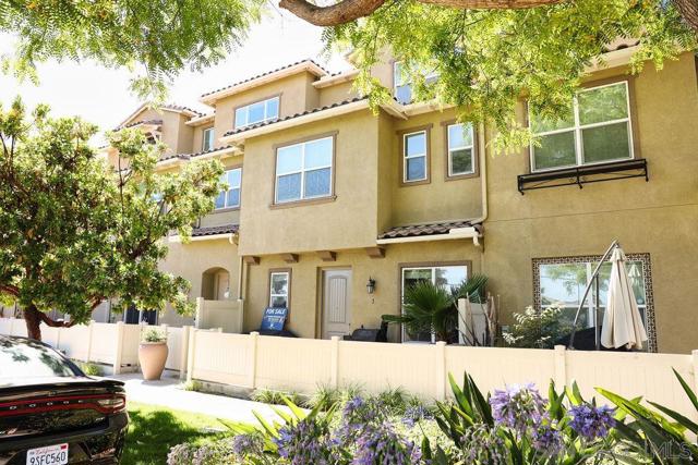 1367 Santa Diana, Chula Vista CA: https://media.crmls.org/mediaz/316d13b4-5a6a-45d3-af64-6fbde54699a1.jpg